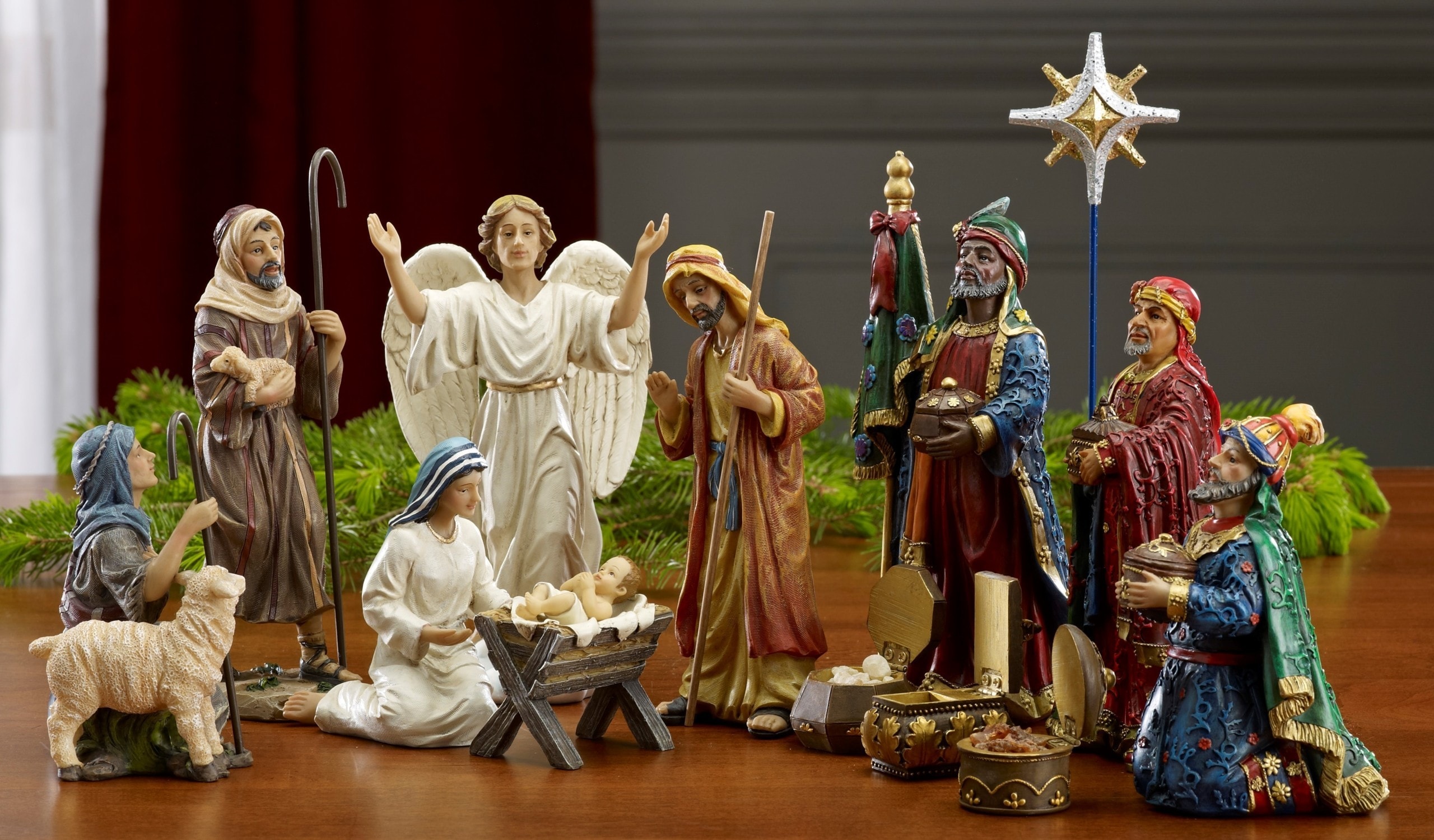 Nativity & Crèche Display