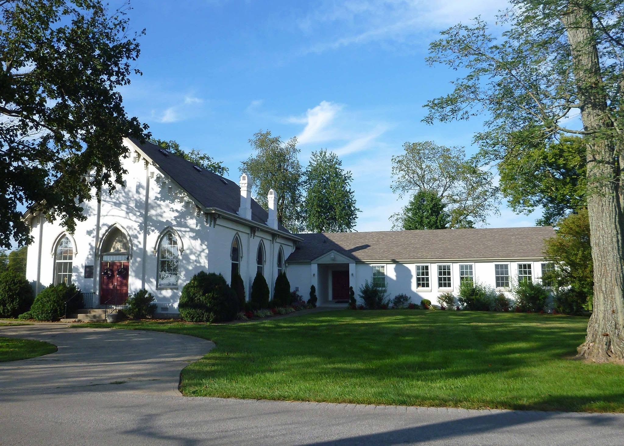 Salem Presbyterian Church and fellowship hall, wide view from the driveway